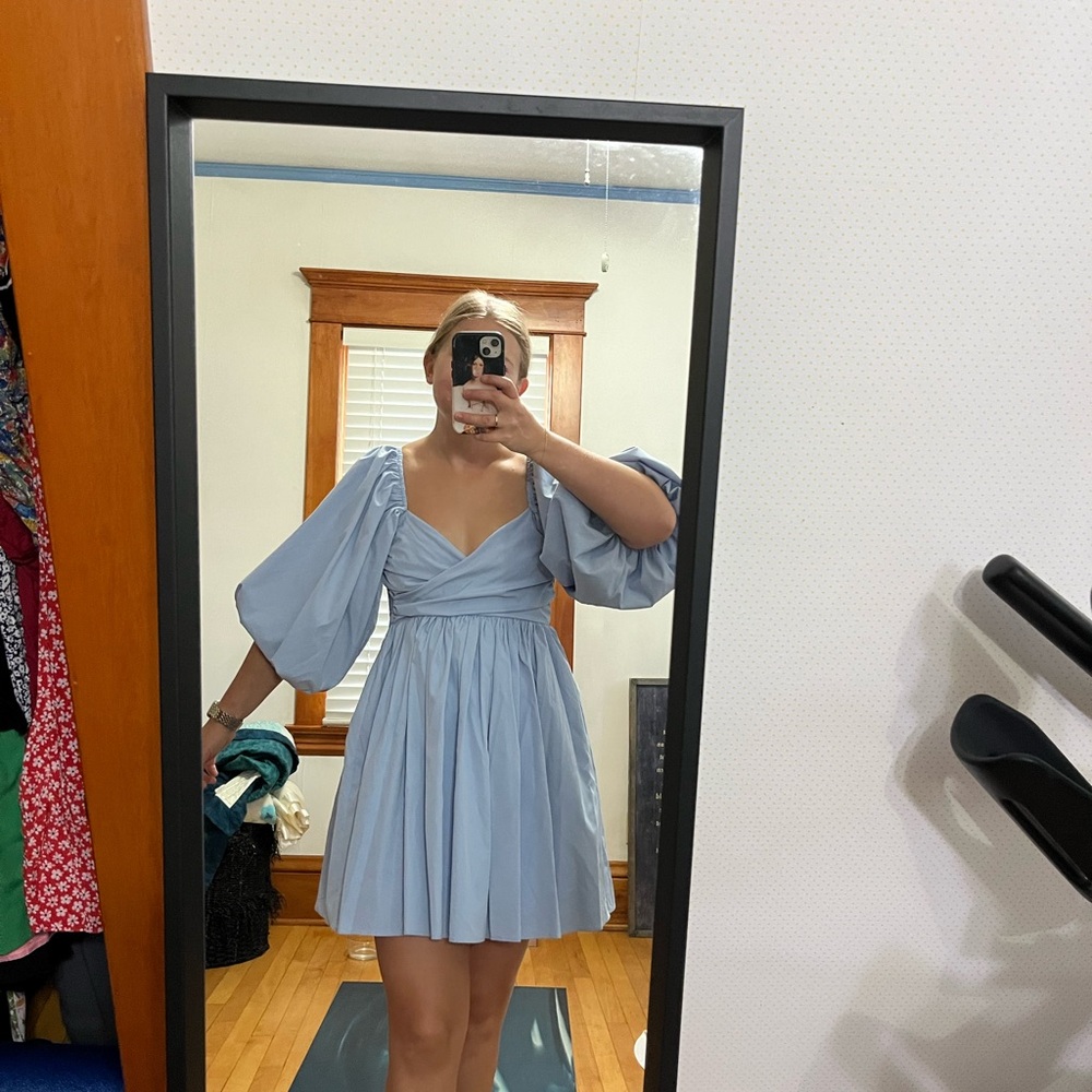 Blue puff-sleeve mini dress